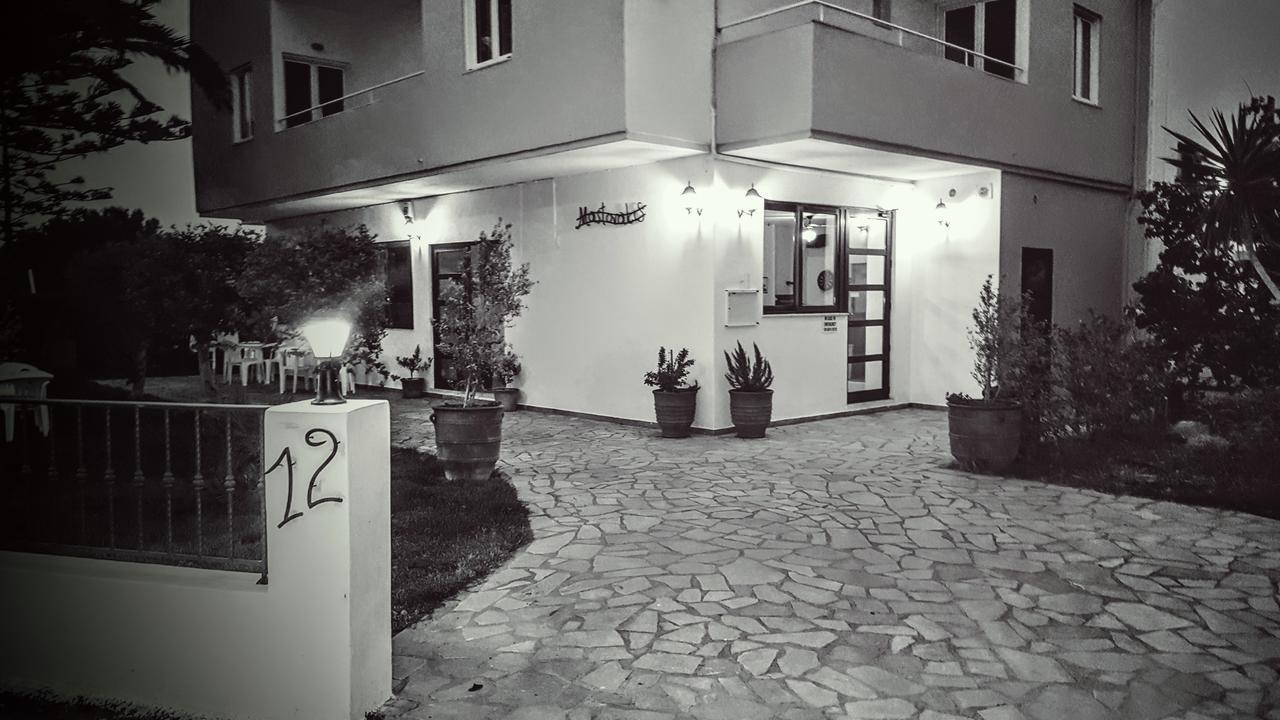 Mastorakis Hotel And Studios ヘルソニソス エクステリア 写真